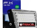 REFLECTORES Y PANTALLAS LED