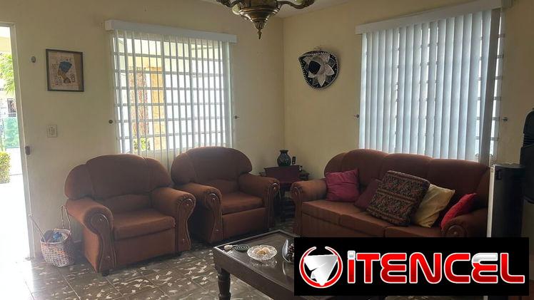 REBAJADO 70 – 55 MIL USD / ESPACIOSA CASA EN FONTANAR