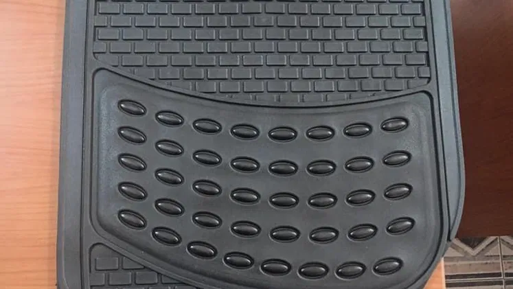 Alfombra carro
