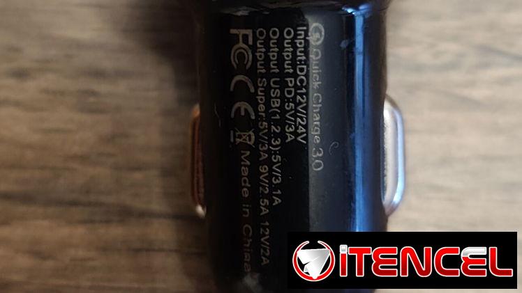 Cargadores de móviles USB para autos