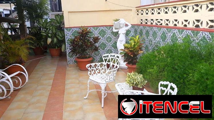 Casa de Alquiler en Varadero con 4 habitaciones para 8 personas