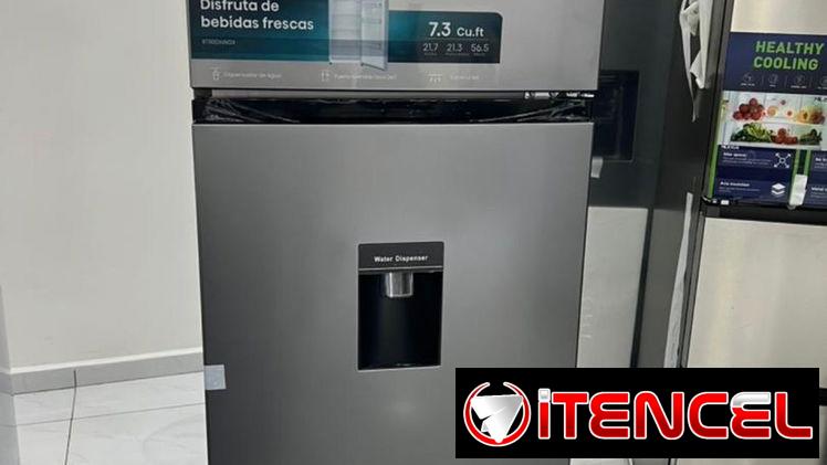 Refrigerador 7,3 pies Hisense