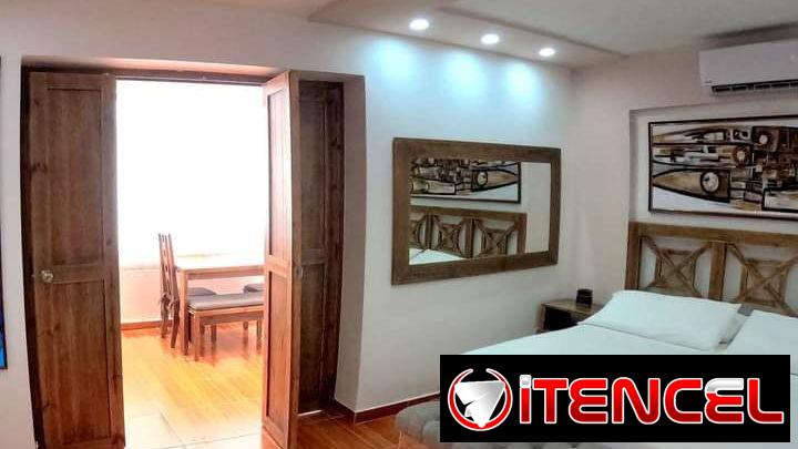 Lujoso Apartamento en el Vedado de 1 habitación con hermosas vistas al mar