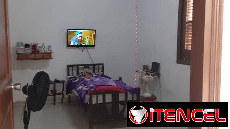 Apto con balcón en 2do piso en la Víbora !!!