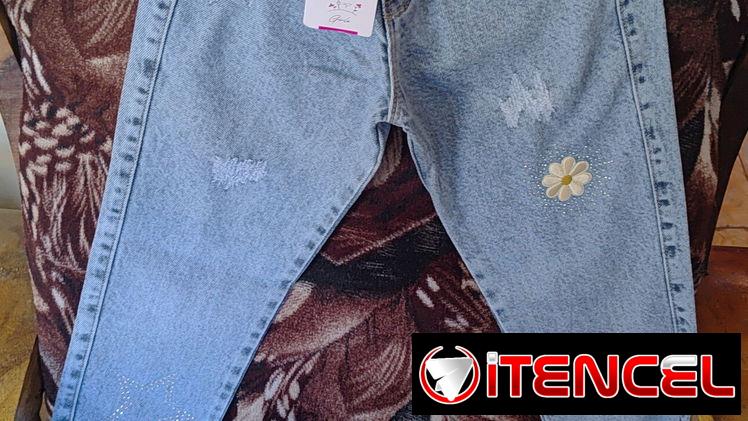 Pantalón de niña boyfriend marca Zara en 8500$ Talla 5_7 según la constitución de la niña