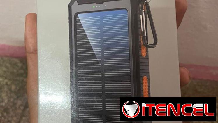 Power Bank(Cargador portátil) con linterna y panel solar Nuevos‼️
