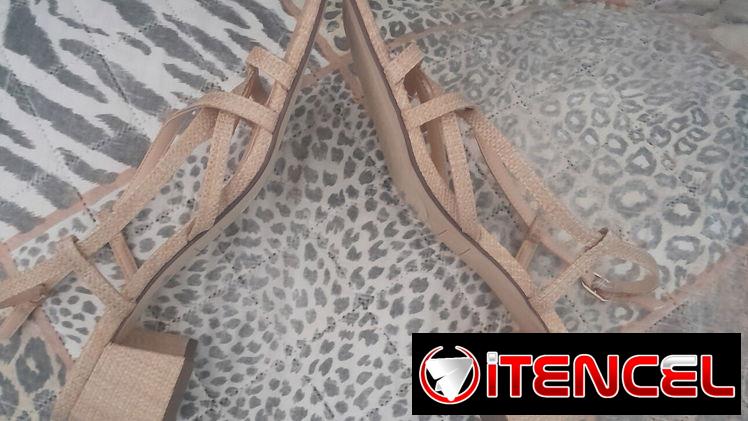 Tacones bajitos cuadrados beich #37.5