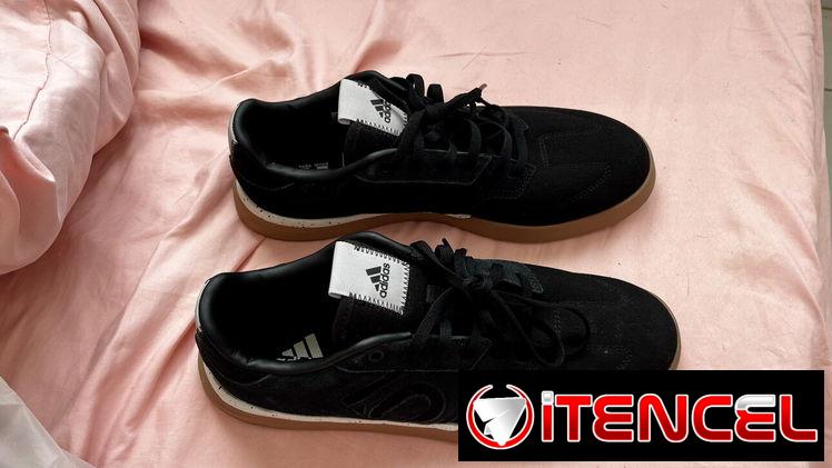 Adidas FiveTen. ORIGINALES. Centro Habana.