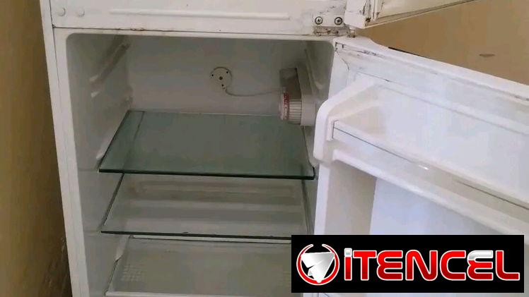 Refrigerador Haier de uso no tiene gas