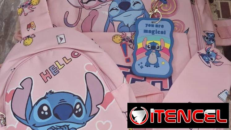 Set de mochila, merendero y cartuchera de Stitch