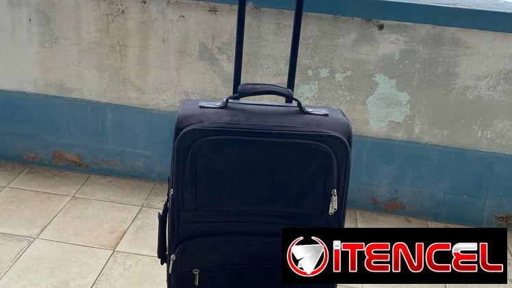Se venden maletas nuevas