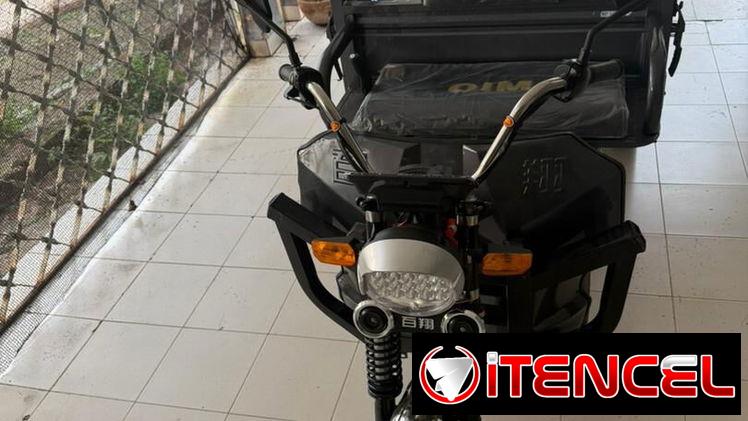TRICICLO Y BICIMOTO