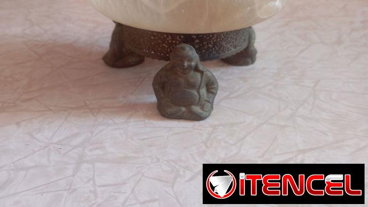 Vendo 1 centro antiguo chino para frutos secos.