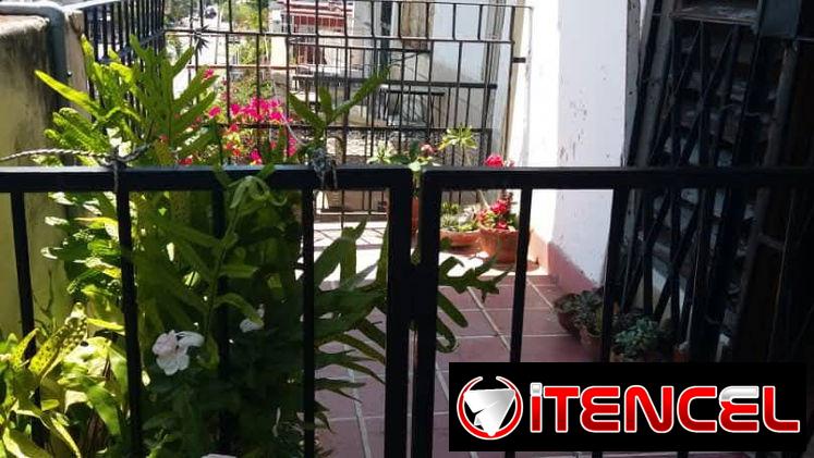 Apartamento con Balcón en el Sevillano !!!
