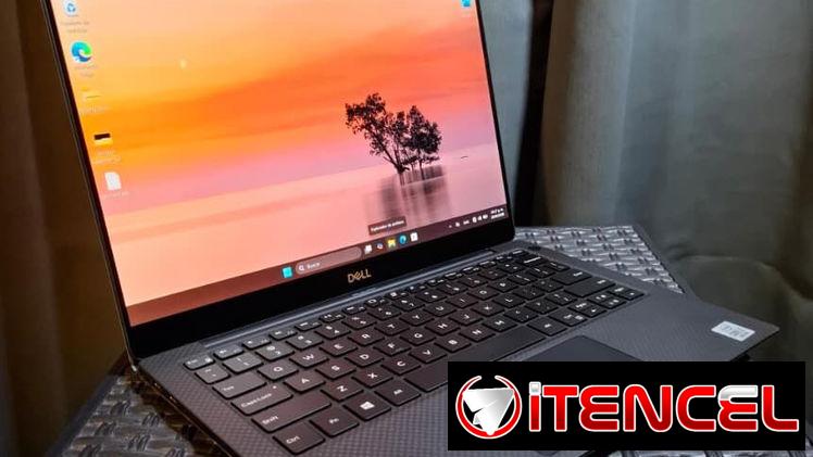 Laptop Dell XPS 13 7390