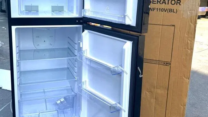 Refrigerador, Lemax, 7.5′, congelación seca, negro -mensajería gratis y garantía