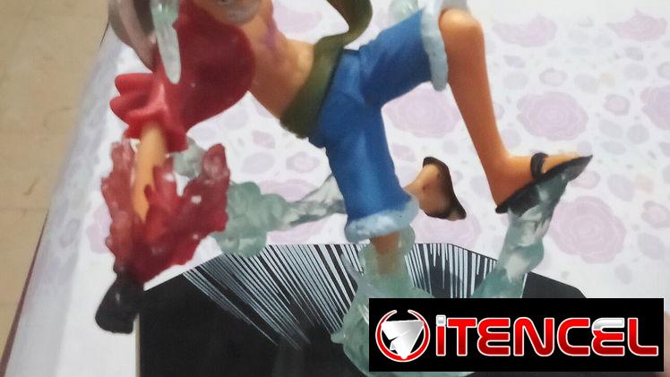 Figura de colección de luffy