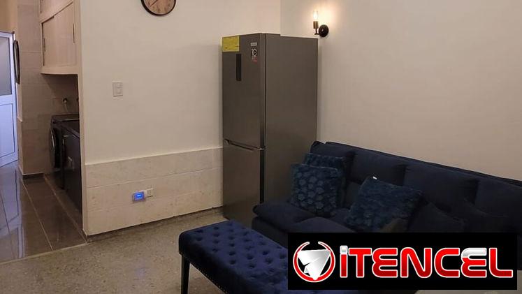 SE VENDE ACOGEDOR APARTAMENTO, LISTO PARA ENTRAR A VIVIR NUEVO VEDADO