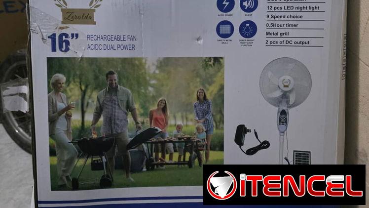 VENTILADOR RECARGABLE MAF DE PEDESTAL 16″+PANEL+2 BOMBILLOS+BATERIA LITIO