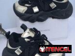 Zapatos para niños y mucho más en nuestra tienda