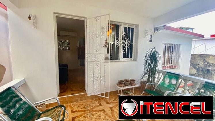 📱 Residencia de Una Planta con Máxima Seguridad y Confort Familiar