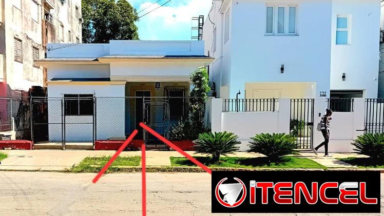 Casa independiente en bajos,puerta calle en ampliación de almendares