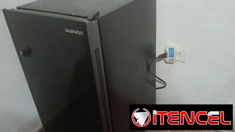 GANGA NEVERA MINIBAR EN BUEN ESTADO Y BUEN PRECIO