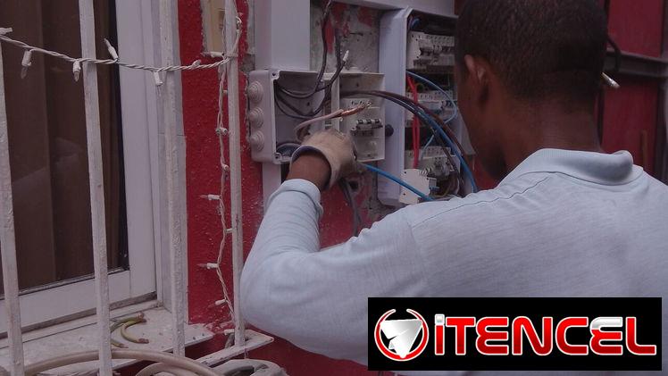 Se hacen trabajos de electricidad en su vivienda o negocio
