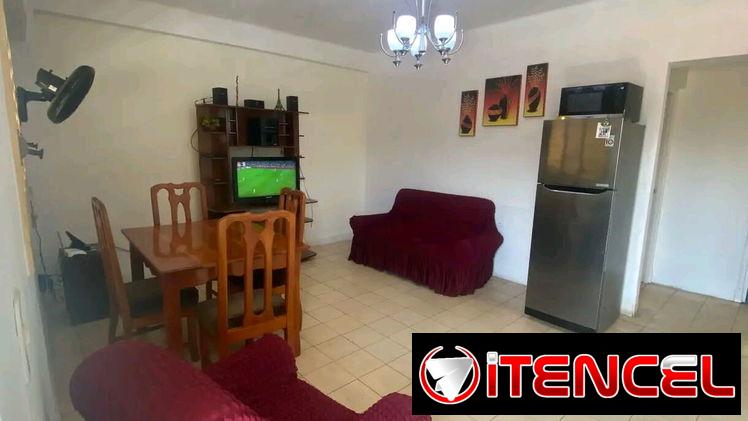 Renta de apartamento de 2 cuartos en Playa