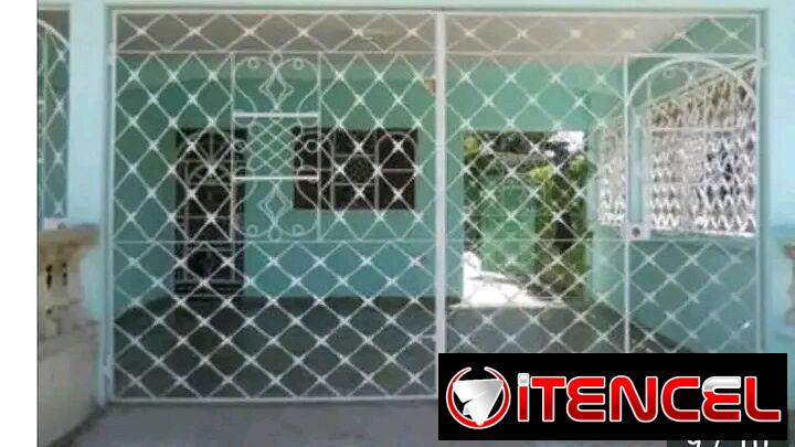 Herrería:puertas, ventanas, portones, techos, soporte de paneles