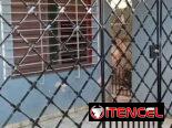 Rejas, Portones, Garajes de estructura Metálica, portones de corredera