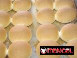 Soy panadero tengo 8 años de experiencia y estoy buscando trabajo de lo q sea se hacer todo en una panadería