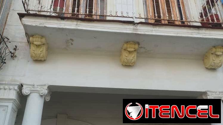 CASAS EN EL VEDADO (SON 2 PROPIEDADES)