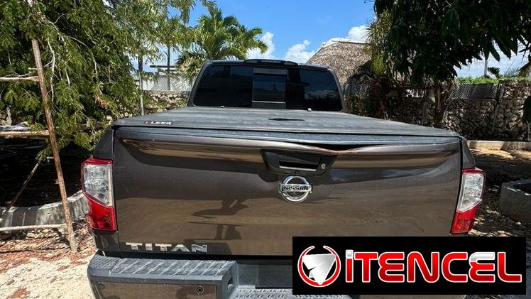 Vendo o negocio Nissan Titán 2018, de gasolina