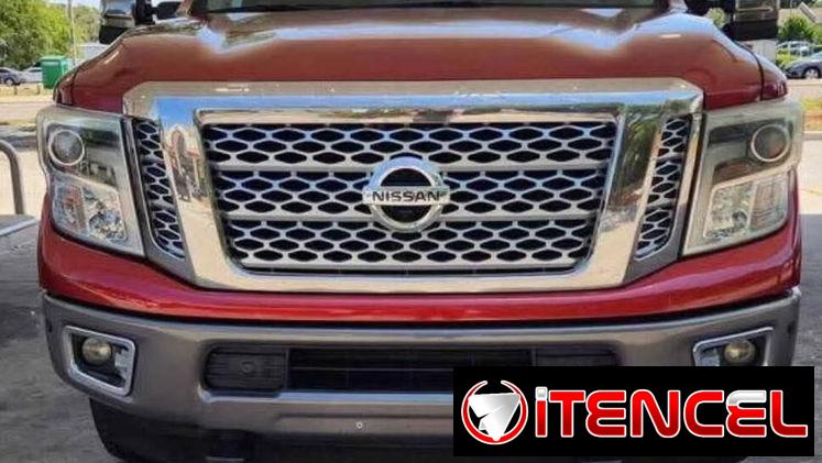 NISSAN TITAN XD PLATINIUM  MOTOR CUMINS  PETRÓLEO
