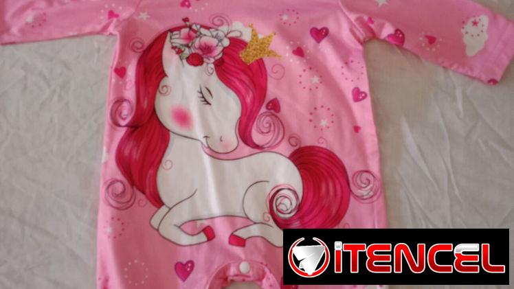 Ropa de bebe y otros