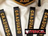 Birretes y bandas de graduación