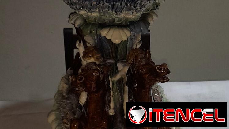 Se vende fuente decorativa de cerámica