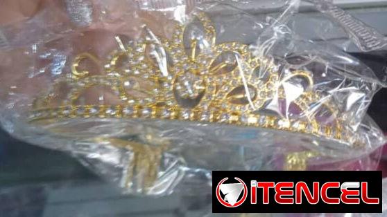 Diademas y bandas de cumpleañeras