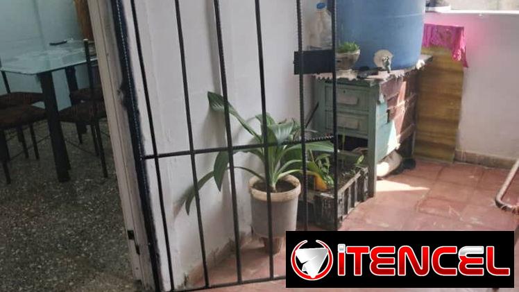 Se vende o se permuta apartamento en la Coronela