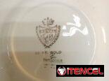 Se vende juego de porcelana para postre