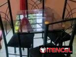 Comedores de madera y de tubos