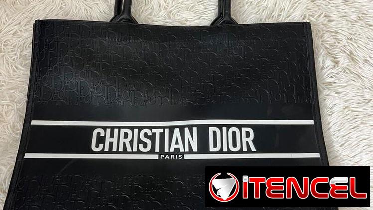 Vendo carteras originales traídas directamente de sus tiendas originales