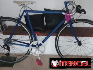 779e3cc09c43a1778f73a16bb4c30f422a1a6b36eee0478a0a9ea82ad29e969f