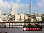 Venta de apartamento en el 10 piso en línea y L