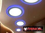 Lámpara de techo empotrada con panel LED de doble color blanco frío+azul.
