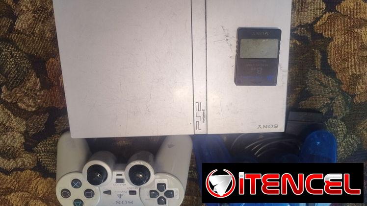 PS2 Pirateado 2 mando memoria 14mil