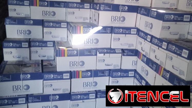 Cajas de papel ( hojas blancas)