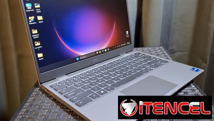 Laptop Dell Latitude 3330