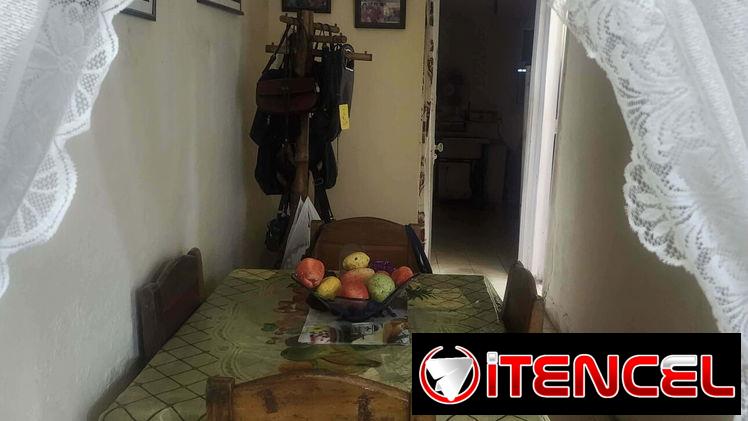 Ojo ( Ajustable ? Venta de appt de 2 cuartos en el vedado o permuta por uno de 1 cuarto y vuelto arriba